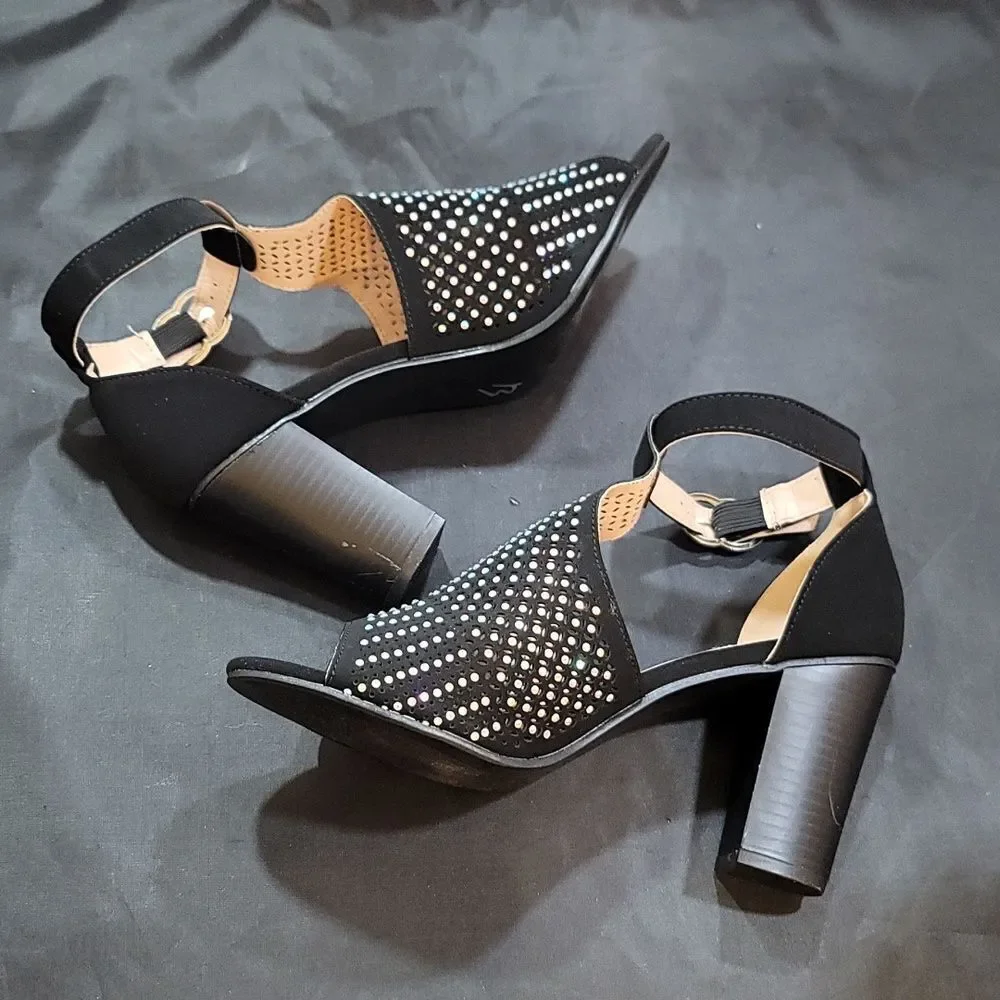 BRAND NEW FOREVER T-STRAP SHINY STUDDED EMBELLISHMENTS OPEN TOE BOOTIE